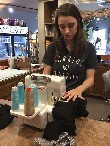 5 Best Sergers for Beginners (August Update) 2023