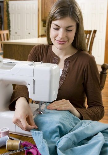 Best non computerized sewing machine buyers guide